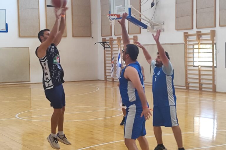 טורניר הכדורסל בספורטיאדה באילת (צילום: ליאור ברטל)