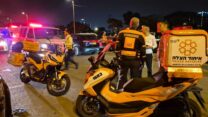 זירת אירוע הירי בחניון גני יהושע (צילום: איחוד הצלה)