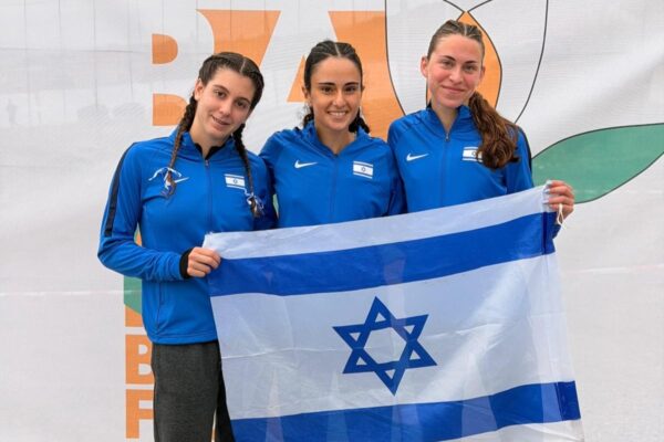 נבחרת ישראל באתלטיקה  עד גיל 20 (צילום: איגוד האתלטיקה בישראל)