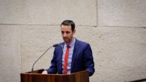 אריאל קלנר במליאת הכנסת (צילום: נועם מושקוביץ/דוברות הכנסת)