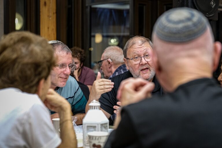 דיון במפגש של ברית הנגב וההר. "הערכים והחיים היהודיים תמיד במתח" (צילום: דוד טברסקי)