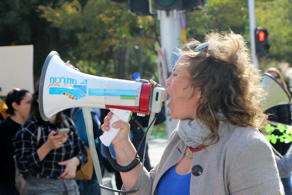 ענבל חרמוני, יו"ר איגוד העובדים הסוציאליים (צילום: איגוד העובדים הסוציאליים) ענבל חרמוני, יו"ר איגוד העובדים הסוציאליים (צילום: איגוד העובדים הסוציאליים)