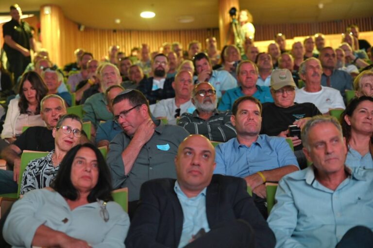 כנס הרפתנים בכנסת. אורגן ביוזמת השדולה למען החקלאות בכנסת (צילום: אור גואטה)
