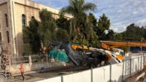 אתר הבנייה בלוד בו נפצע עובד עקב קריסת משאבה של מערבל בטון (צילום: דוברות איחוד הצלה - מחוז מרכז)