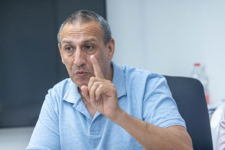ראש המועצה המקומית מטולה, דוד אזולאי. "מעריך שהשיקום ייקח עוד שנה" (צילום ארכיון: יוסי אלוני / פלאש 90)