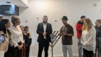 הדלקת נר שני בשדרות ההדרכה 9 ראשון לציון (צילום: מיכל מרנץ)