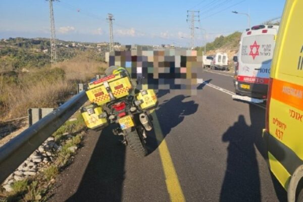 זירת ניסיון פיגוע סמוך בכביש 465, סמוך ליישוב עטרת בבנימין (צילום: דוברות מד"א)