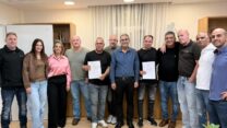 מעמד חתימת ההסכם הקיבוצי (צילום: דוברות ההסתדרות)