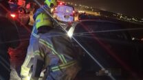 תאונת דרכים בין שני רכבים בכביש 80 סמוך לערערה (צילום: תיעוד מבצעי מד״א)