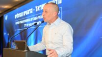 עו"ד אופיר אלקלעי בכנס מנהיגות של הסתדרות עובדי המדינה. (צילום: קובי קואנקס)