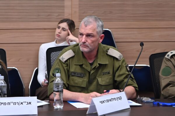 קצין המילואים הראשי תא"ל בני בן ארי (צילום: אור גואטה)