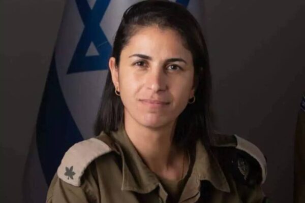 רס״ן אלה ואויה, דוברת צה״ל בשפה הערבית (צילום: דובר צה"ל)
