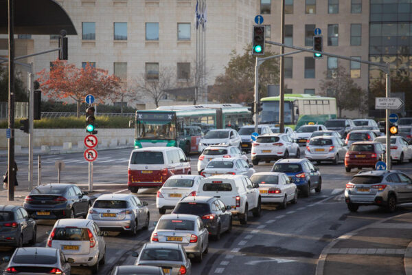 עומסי תנועה בירושלים (צילום: הדס פרוש/פלאש90)
