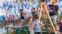 ציון חג סוכות בגן ילדים בישראל (ארכיון: יוסי אלוני/פלאש90)