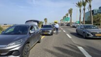 שיירת מחאה נגד האלימות בחברה הערבית (צילום: ג'עפר פרח, מרכז מוסאוא)