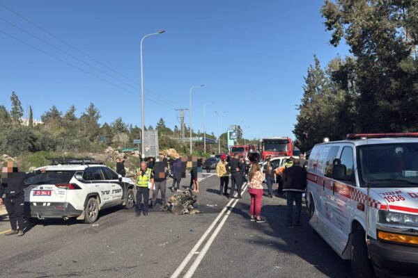 תאונת הדרכים בכביש 805 בסמוך לצומת יובלים (צילום: תיעוד מבצעי מד"א)