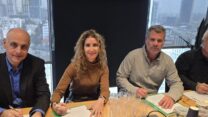 החתימה על הסכם קיבוצי חדש לווטרינרים ברשויות המקומיות (צילום: דוברות ההסתדרות)