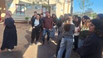 ביקור תלמידי בית הספר 'דרור גליל' בסכנין עם המחנכת תמארה ראשד (צילום: דרור גליל)