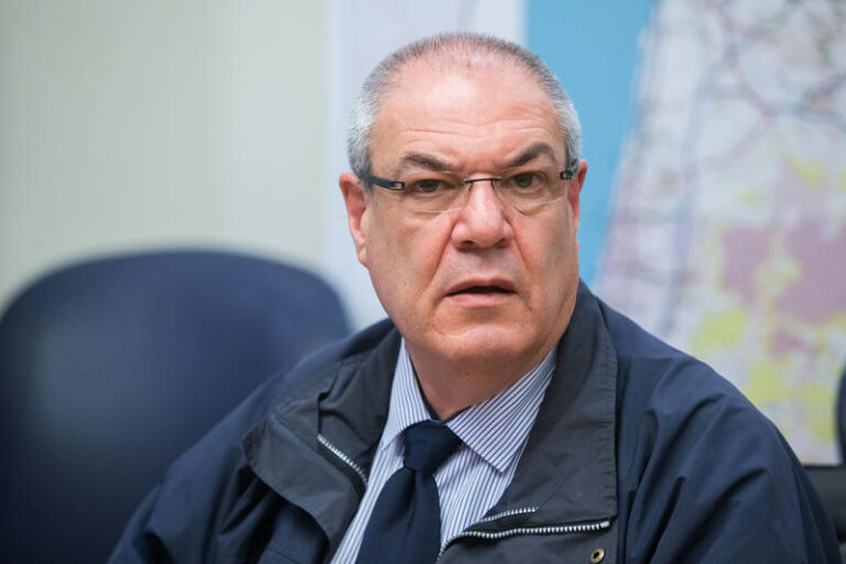 יגאל מאור. "לא רואה איך יובטח חופש השיט בלי הסכמת איראן" (צילום: יונתן זינדל/פלאש90)