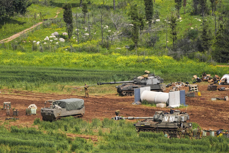 יחידה ארליטרית של צה"ל ליד גבול לבנון (צילום: אייל מרגולין/פלאש90)