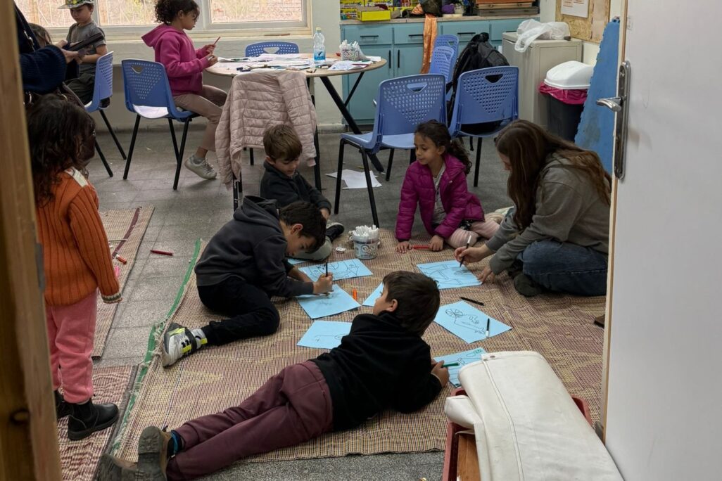 הילדים במרחב חברתי מצפה רמון (צילום: אלבום פרטי) הילדים במרחב חברתי מצפה רמון (צילום: אלבום פרטי)