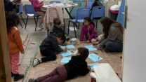 הילדים במרחב חברתי מצפה רמון (צילום: אלבום פרטי)