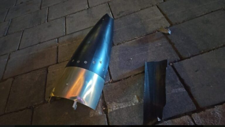 שברי יירוט של טיל איראני אותרו בבית החולים איכילוב (צילום: דוברות איכילוב)