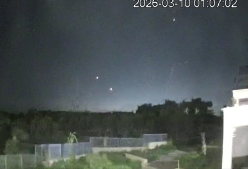 יירוטים בשמי חיפה (לפי סעיף 27א' לחוק זכויות היוצרים) יירוטים בשמי חיפה (לפי סעיף 27א' לחוק זכויות היוצרים)