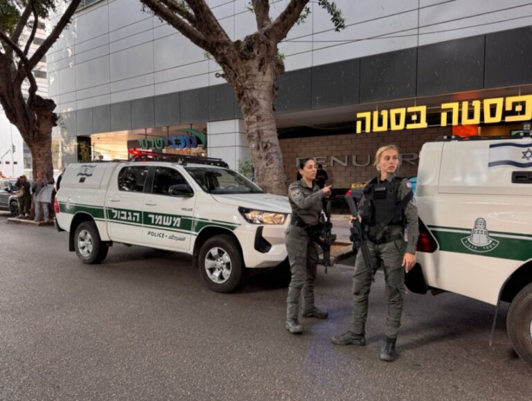 כוחות המשטרה עצרו תושב ג'ת שלפי החשד דקר גבר ברמת גן (צילום: דוברות המשטרה)