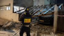תיעוד מההרס ברמת גן בעקבות הירי מאיראן (צילום: תיעוד מבצעי מד"א)