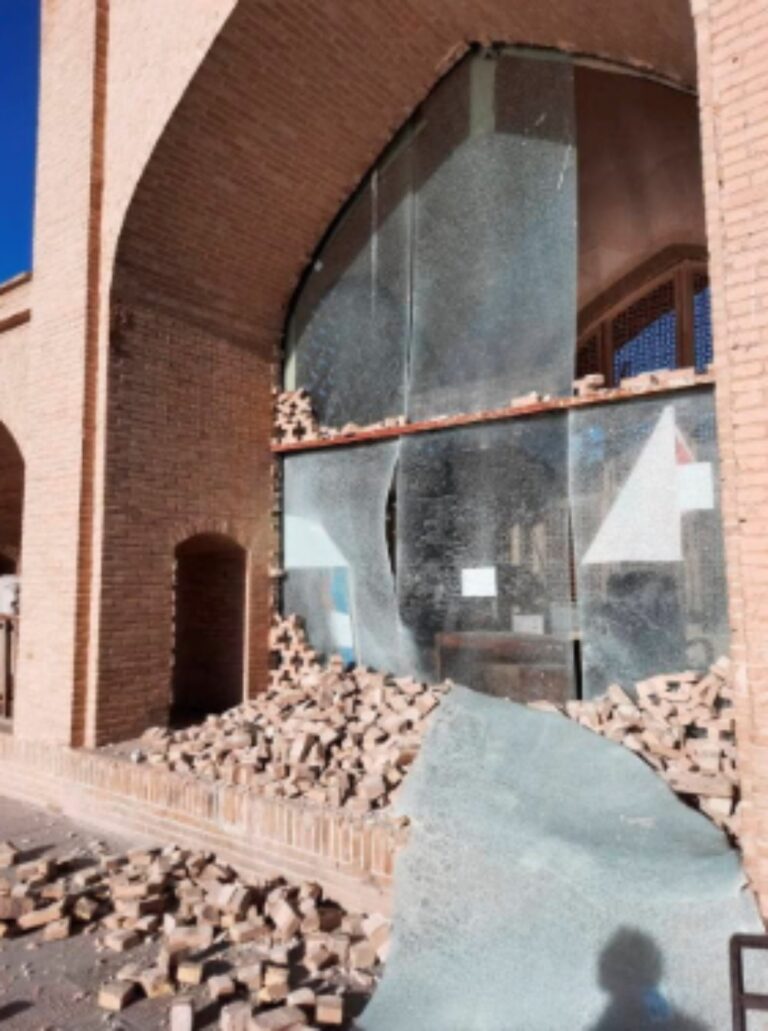 Damage at Chehel Sotoun Palace in Isfahan (Photo: Reuters)