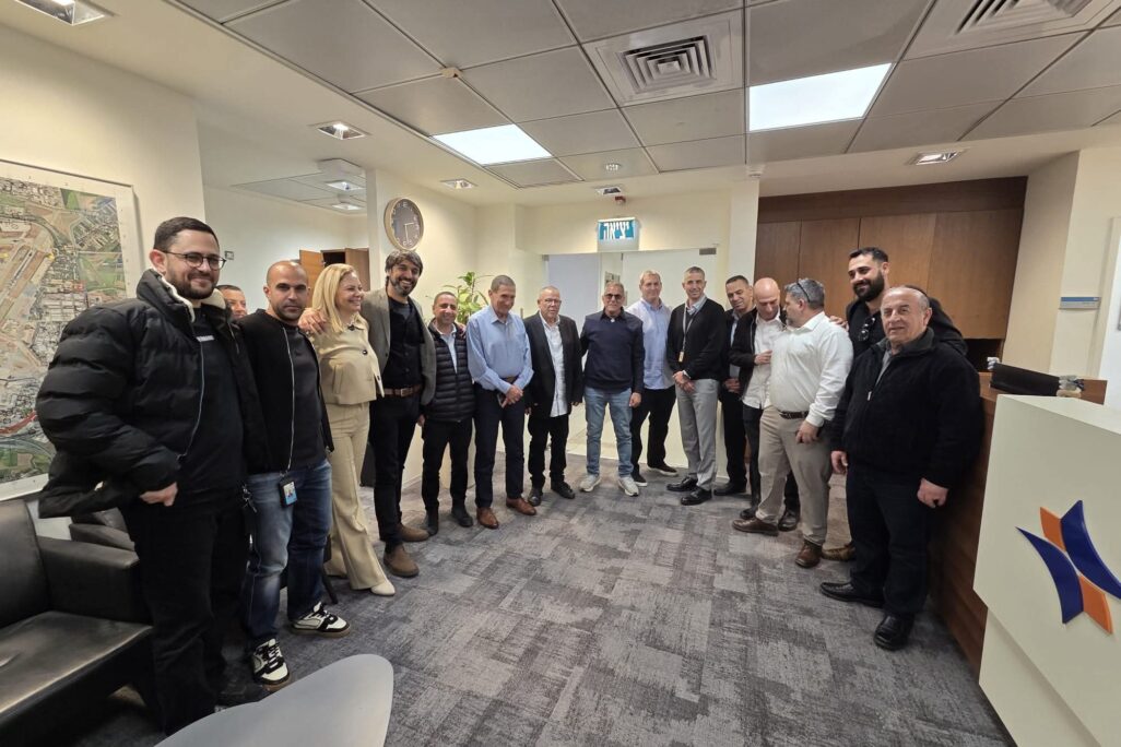 נציגי ההסתדרות בביקור ברשות שדות התעופה ואל על. צילום: דוברות ההסתדרות