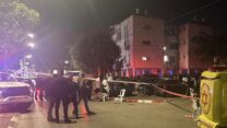 זירת הרצח באור עקיבא (צילום: מד"א)