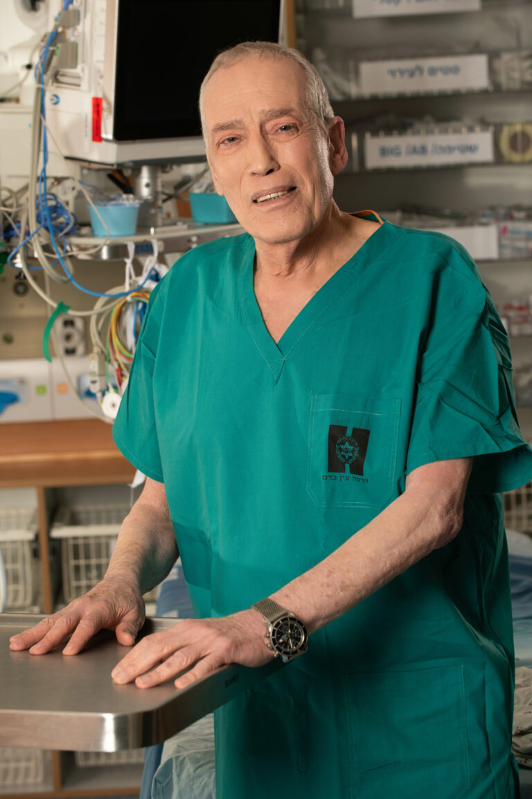 אברהם ריבקינד (מוקי שוורץ)
