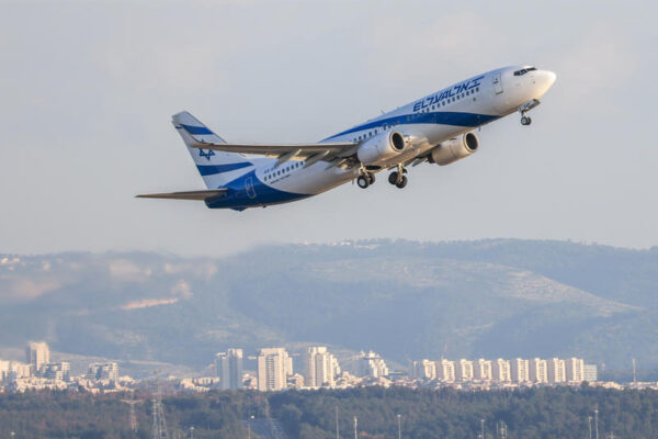 מטוס אל על ממריא מנתב"ג, מרץ 2026 (צילום: יוסי אלוני/פלאש90)