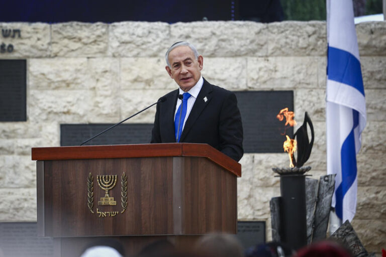 ראש הממשלה בנימין נתניהו בטקס הזיכרון לחללי פעולות האיבה (צילום: דור פזואלו/פלאש90)