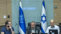 יו"ר ועדת הכספים חנוך מילביצקי (הליכוד) בישיבת הוועדה (צילום: חיים גולדברג / פלאש 90)