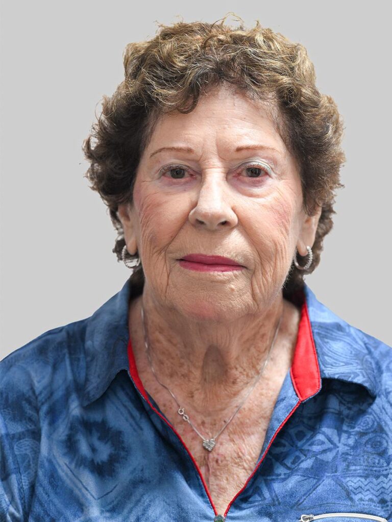 מרים (דייזי) בר לב: איבדה את אביה בברגן בלזן ושרדה את הנסיעה ב"רכבת האבודה" (צילום: יד ושם)