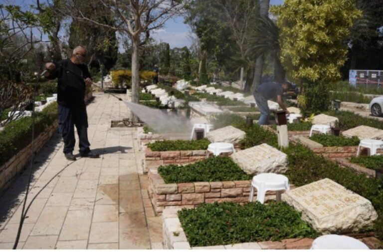 קברי חללי מערכות ישראל בבית הקברות בהר הרצל (צילום: משרד הביטחון)