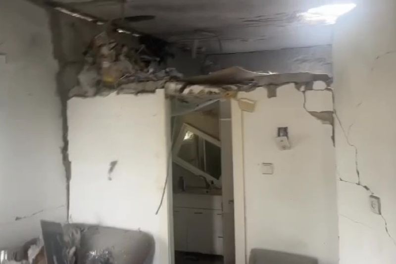 זירת נפילה בקריית אתא (צילום: שימוש לפי סעיף 27א' לחוק זכויות יוצרים)
