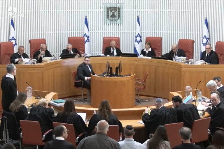 דיון בבג"ץ בעתירות להקמת ועדת חקירה ממלכתית לטבח 7 באוקטובר (צילום מסך)
