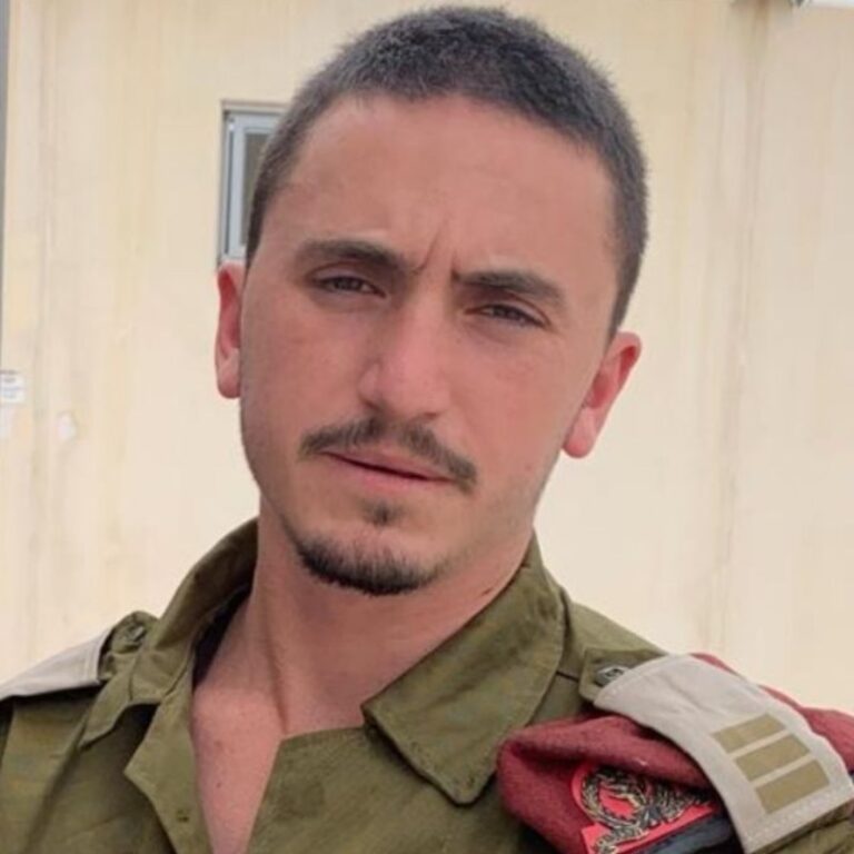 רס"ן שילה הר-אבן. "שילה עם 40 חיילים, נמ"ר אחד, ושלושה טנקים על גזרה ענקית, והוא הבכיר בשטח" (צילום: אלבום פרטי)