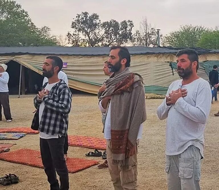 מעגל גברים (קרדיט: חוות טבע האדם)