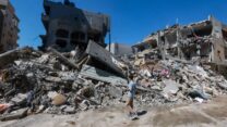 הריסות בעיר צור שבלבנון לאחר תקיפה ישראלית (צילום: REUTERS/Aziz Taher)