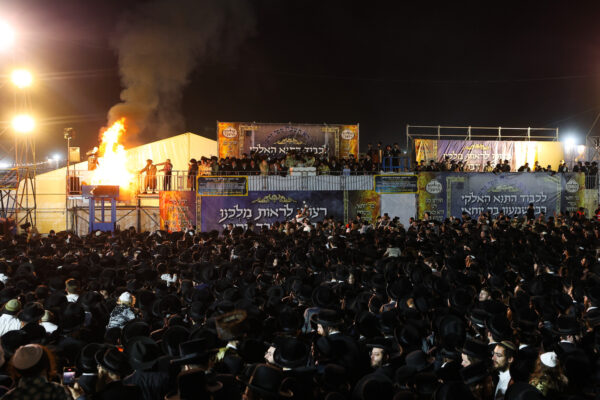 רבבות בהילולת רבי שמעון בר יוחאי במירון בשנה שעברה (צילום: שלומי כהן/פלאש90)