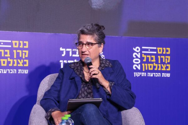 פרופ' יופי תירוש. "מלבישים דיכוי נשים בכסות הדתית, כי הזדהות עם זכויות דתיות לוחצת על הנקודות הרגישות של ליברלים" (צילום: יוסי זליגר)