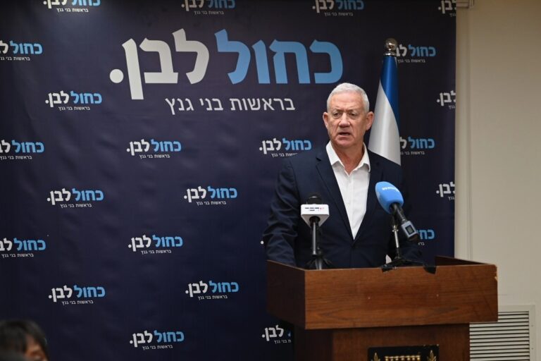 בני גנץ (צילום: אור גואטה)