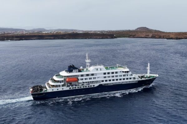 הספינה MV Hondius (צילום: רויטרס)