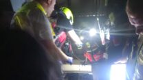 כוחות הצלה בזירת תאונת המעלית הקטלנית (צילום: כבאות והצלה לישראל)