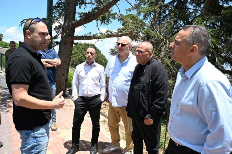 סיור בקיבוץ משגב עם (צילום: דוברות ההסתדרות)